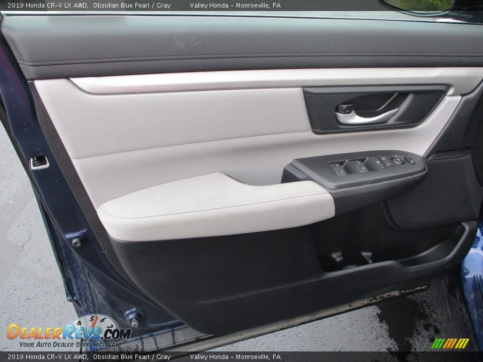 2019 Honda CR-V LX AWD Obsidian Blue Pearl / Gray Photo #11