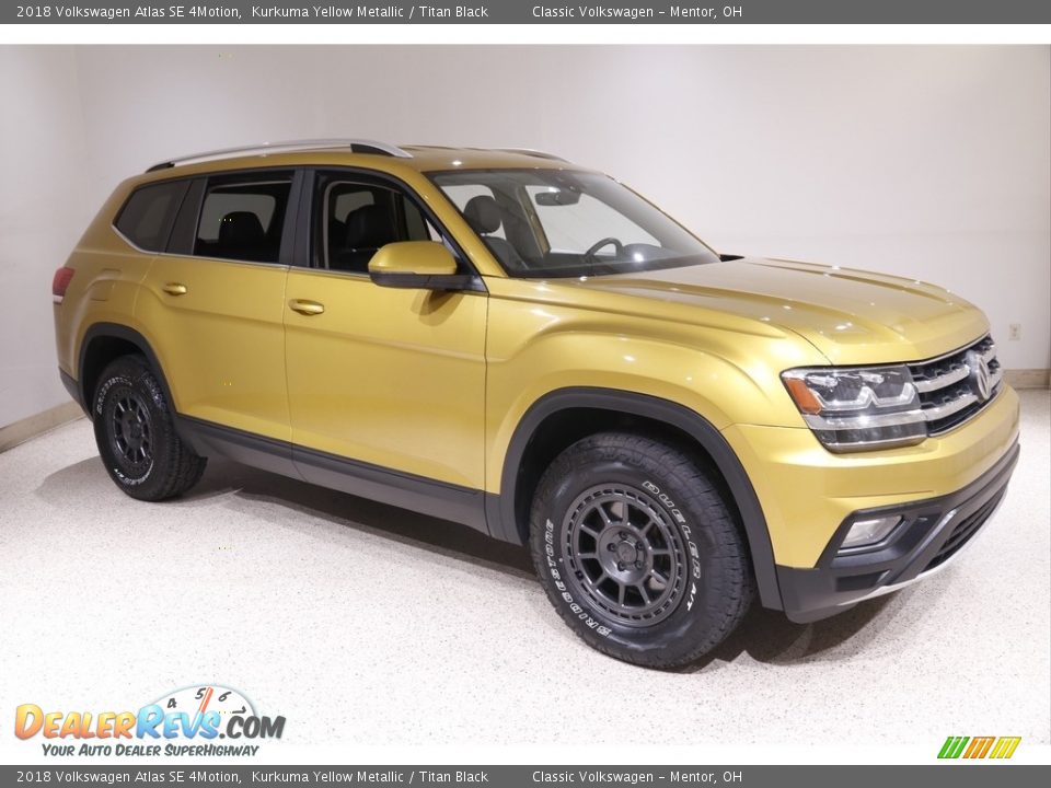 2018 Volkswagen Atlas SE 4Motion Kurkuma Yellow Metallic / Titan Black Photo #1