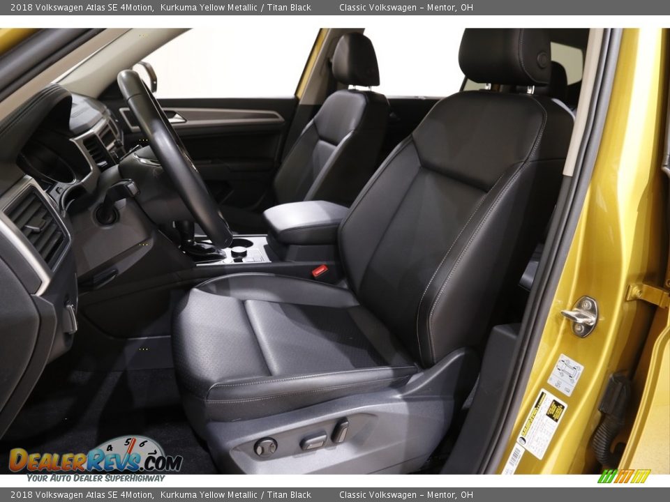 2018 Volkswagen Atlas SE 4Motion Kurkuma Yellow Metallic / Titan Black Photo #5