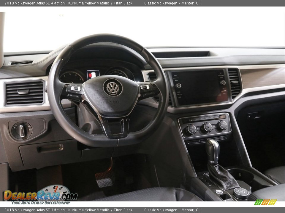 2018 Volkswagen Atlas SE 4Motion Kurkuma Yellow Metallic / Titan Black Photo #6