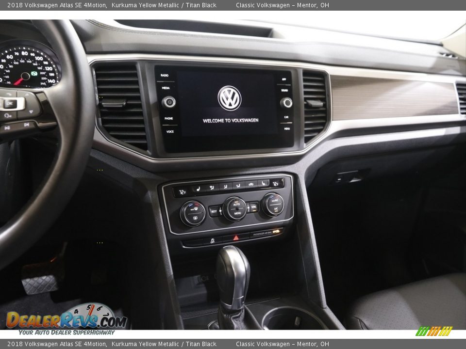 2018 Volkswagen Atlas SE 4Motion Kurkuma Yellow Metallic / Titan Black Photo #9