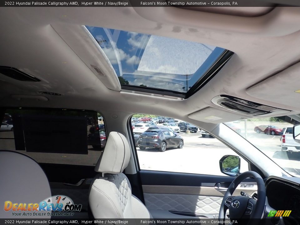 Sunroof of 2022 Hyundai Palisade Calligraphy AWD Photo #13