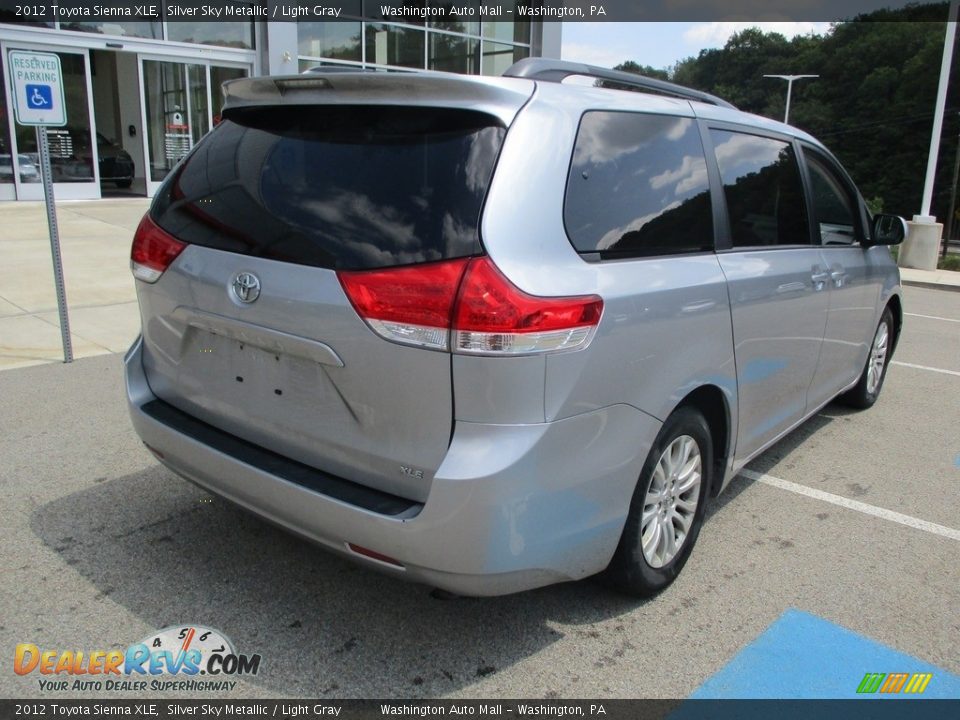 2012 Toyota Sienna XLE Silver Sky Metallic / Light Gray Photo #3