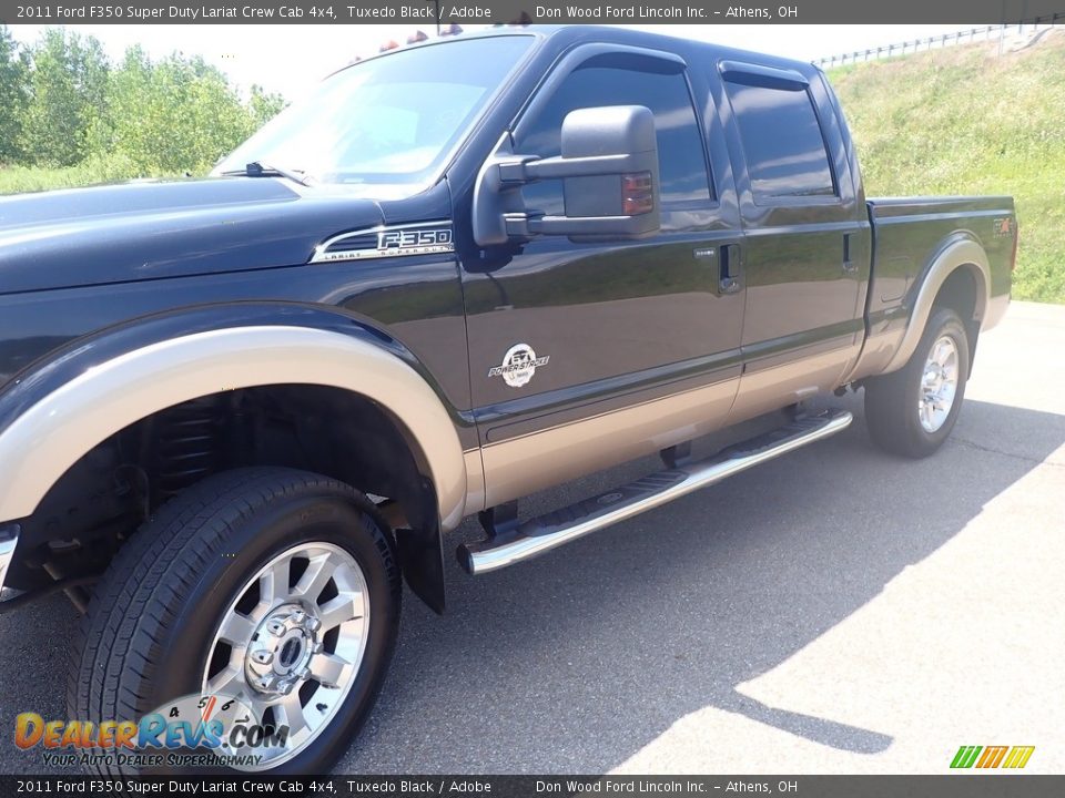 2011 Ford F350 Super Duty Lariat Crew Cab 4x4 Tuxedo Black / Adobe Photo #10