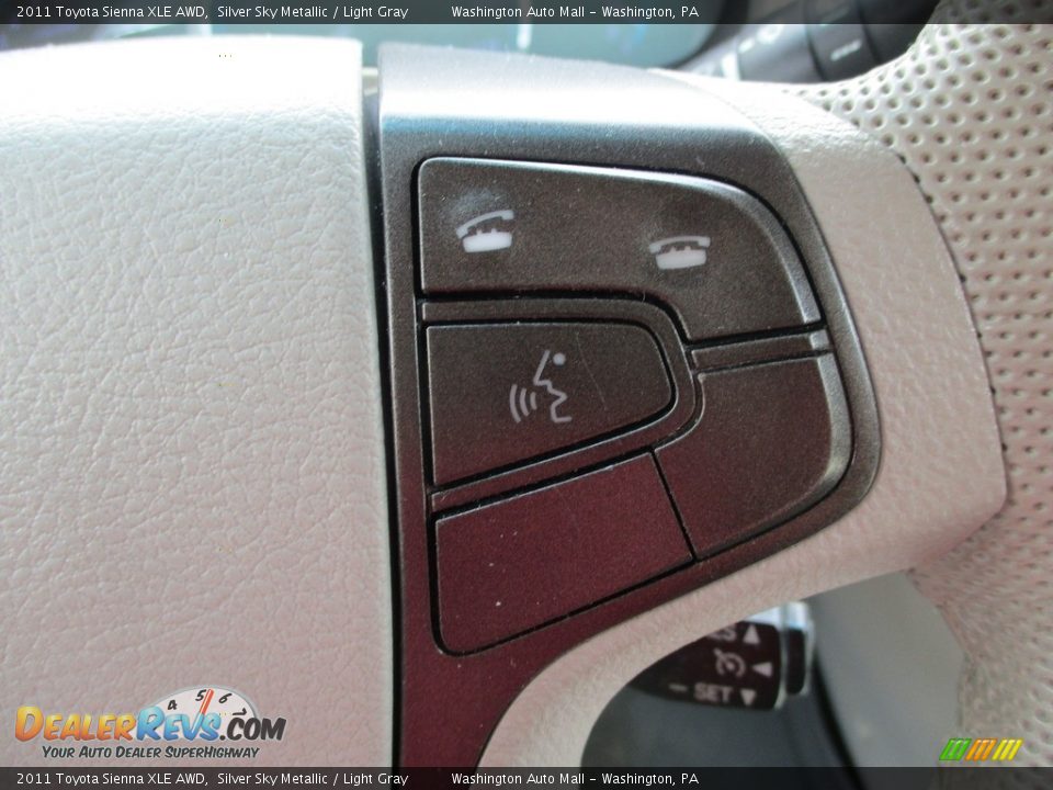 2011 Toyota Sienna XLE AWD Silver Sky Metallic / Light Gray Photo #22