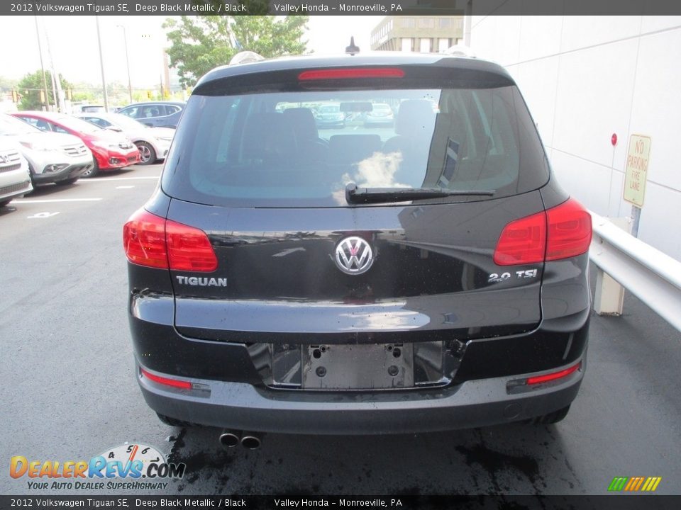 2012 Volkswagen Tiguan SE Deep Black Metallic / Black Photo #4