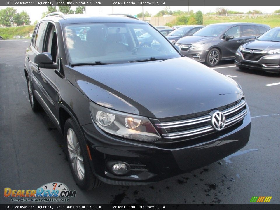 2012 Volkswagen Tiguan SE Deep Black Metallic / Black Photo #8