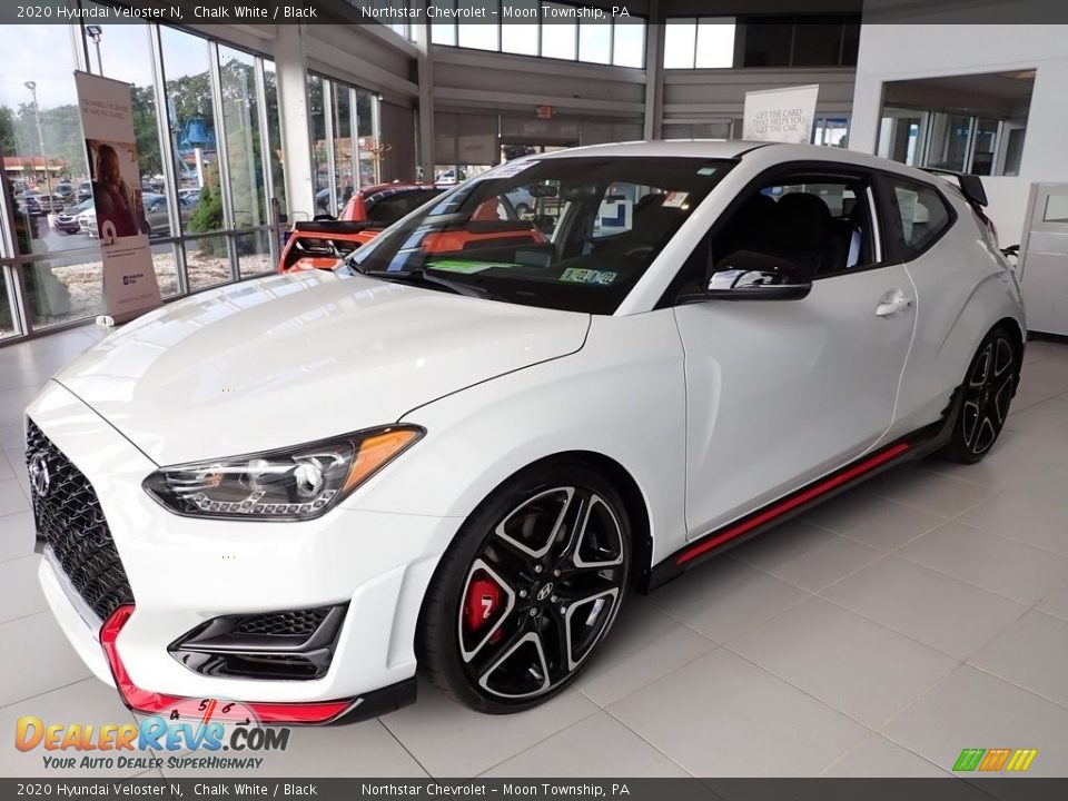 Front 3/4 View of 2020 Hyundai Veloster N Photo #1