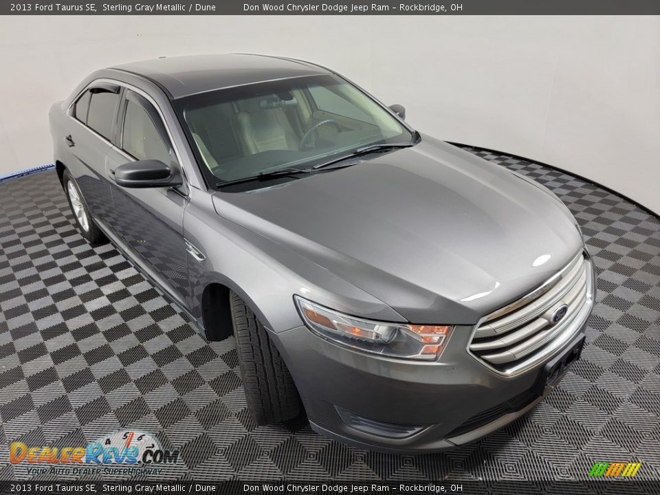 2013 Ford Taurus SE Sterling Gray Metallic / Dune Photo #2