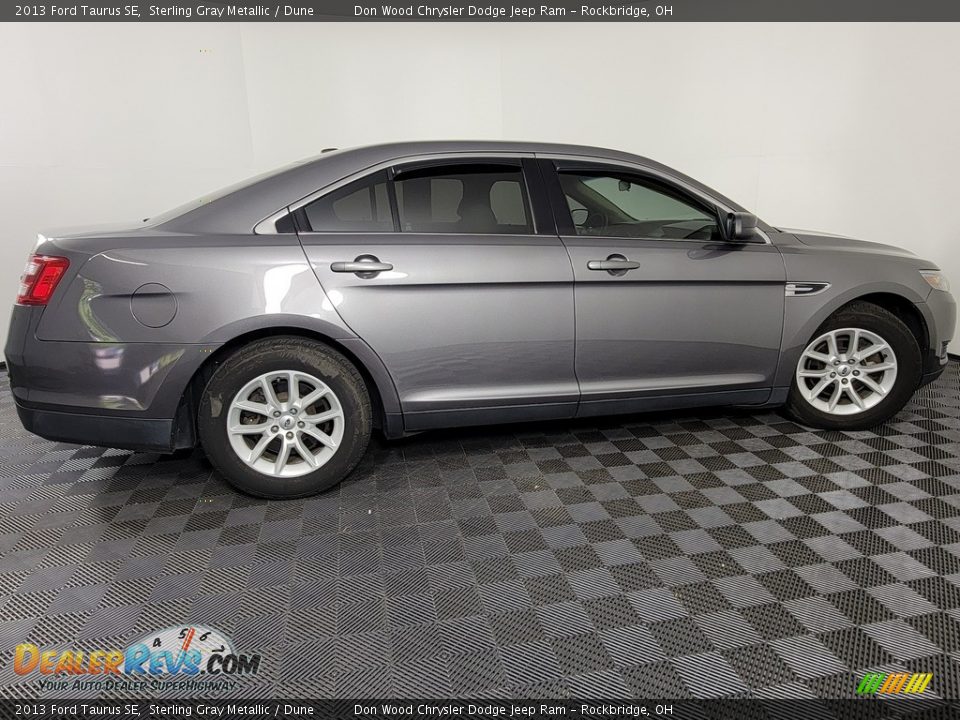 2013 Ford Taurus SE Sterling Gray Metallic / Dune Photo #9