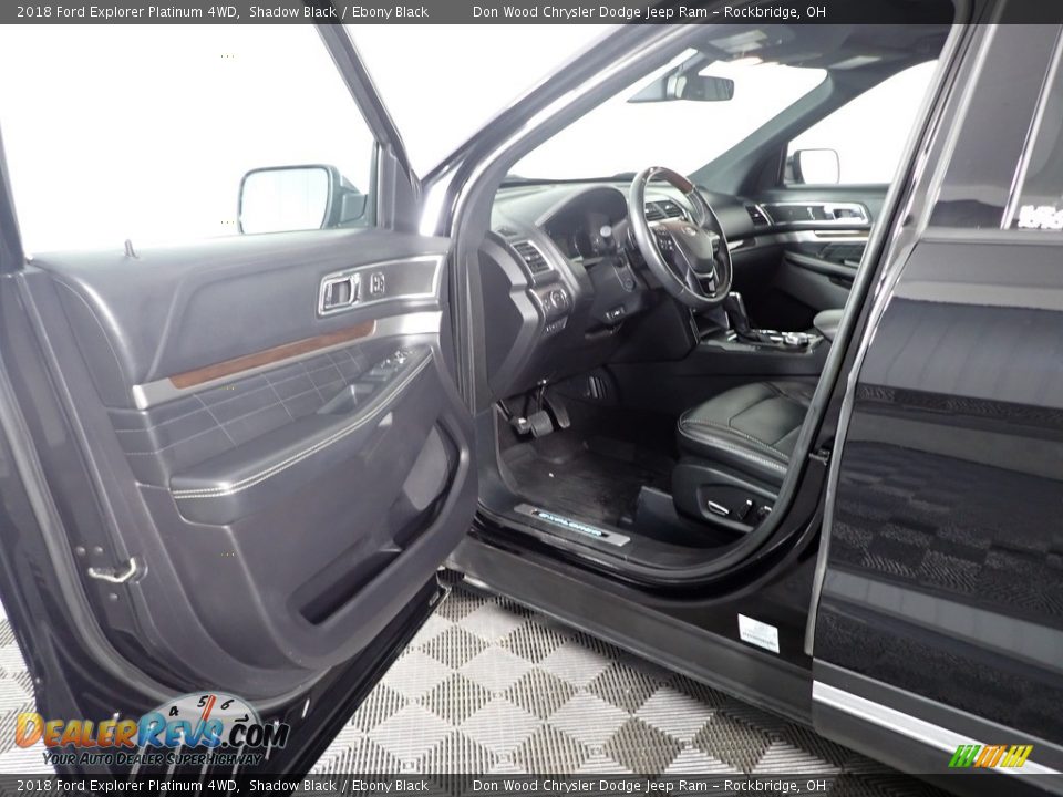 2018 Ford Explorer Platinum 4WD Shadow Black / Ebony Black Photo #16
