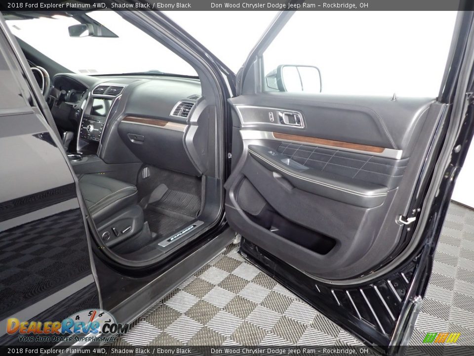 2018 Ford Explorer Platinum 4WD Shadow Black / Ebony Black Photo #33