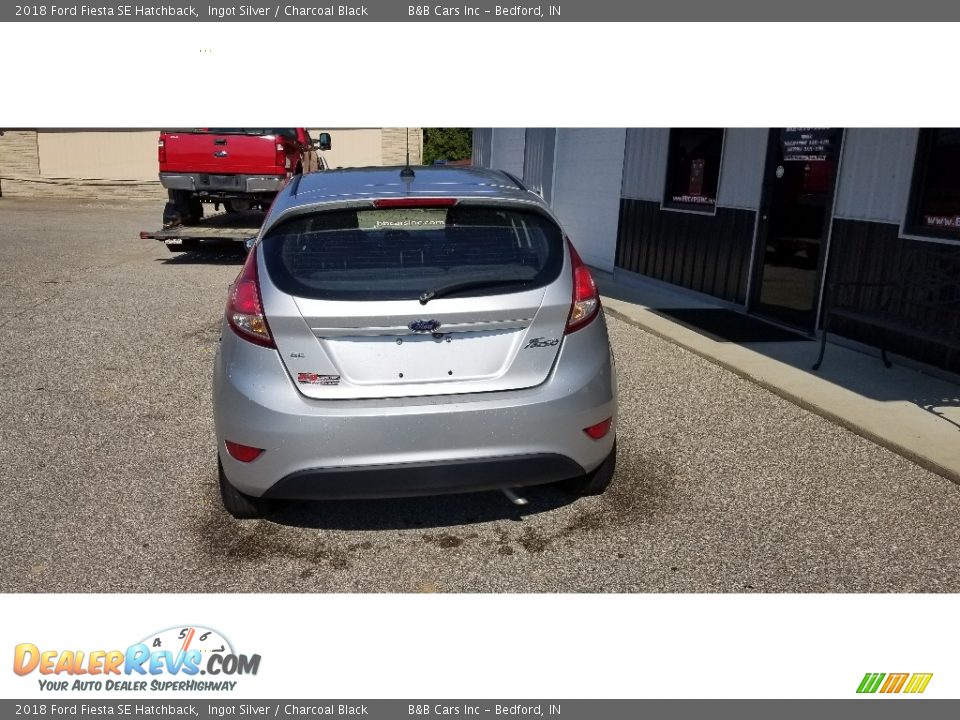 2018 Ford Fiesta SE Hatchback Ingot Silver / Charcoal Black Photo #4