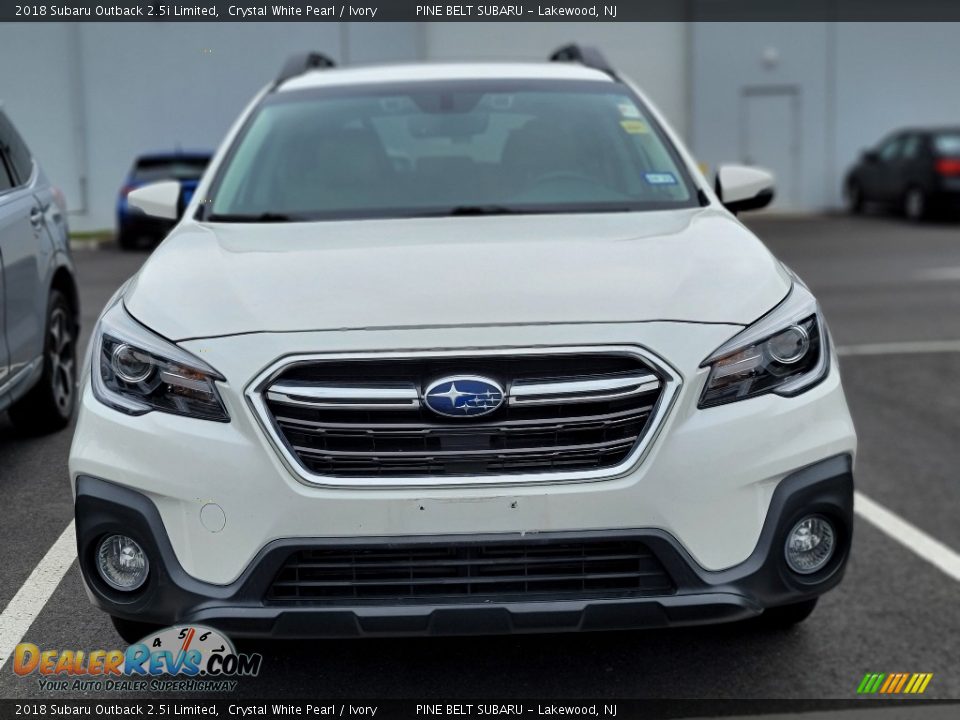 2018 Subaru Outback 2.5i Limited Crystal White Pearl / Ivory Photo #2