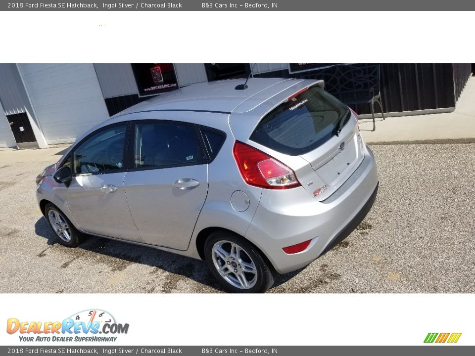 2018 Ford Fiesta SE Hatchback Ingot Silver / Charcoal Black Photo #26