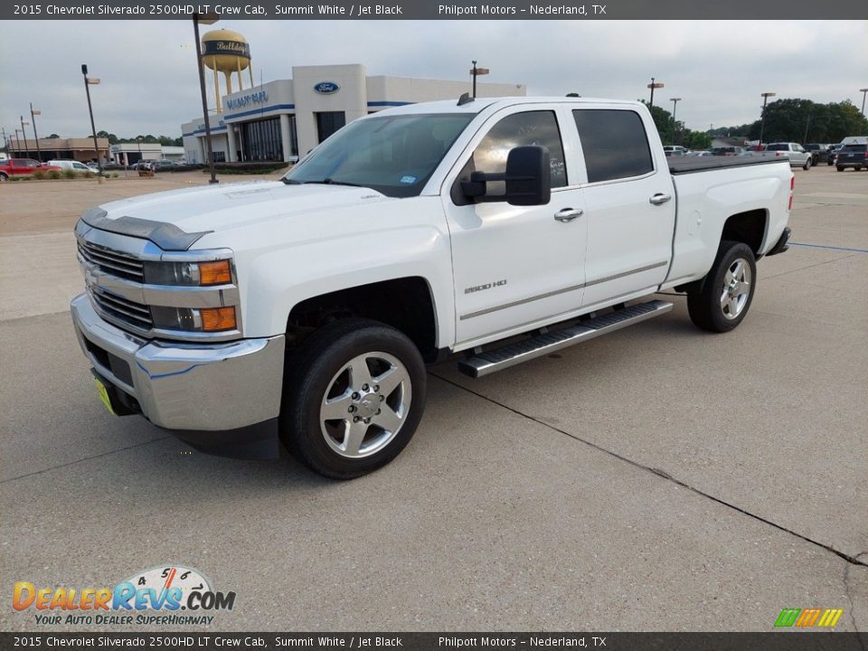 Front 3/4 View of 2015 Chevrolet Silverado 2500HD LT Crew Cab Photo #3