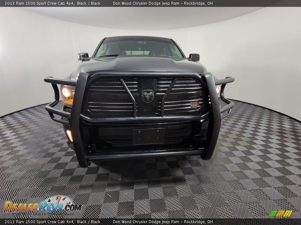 2013 Ram 1500 Sport Crew Cab 4x4 Black / Black Photo #3