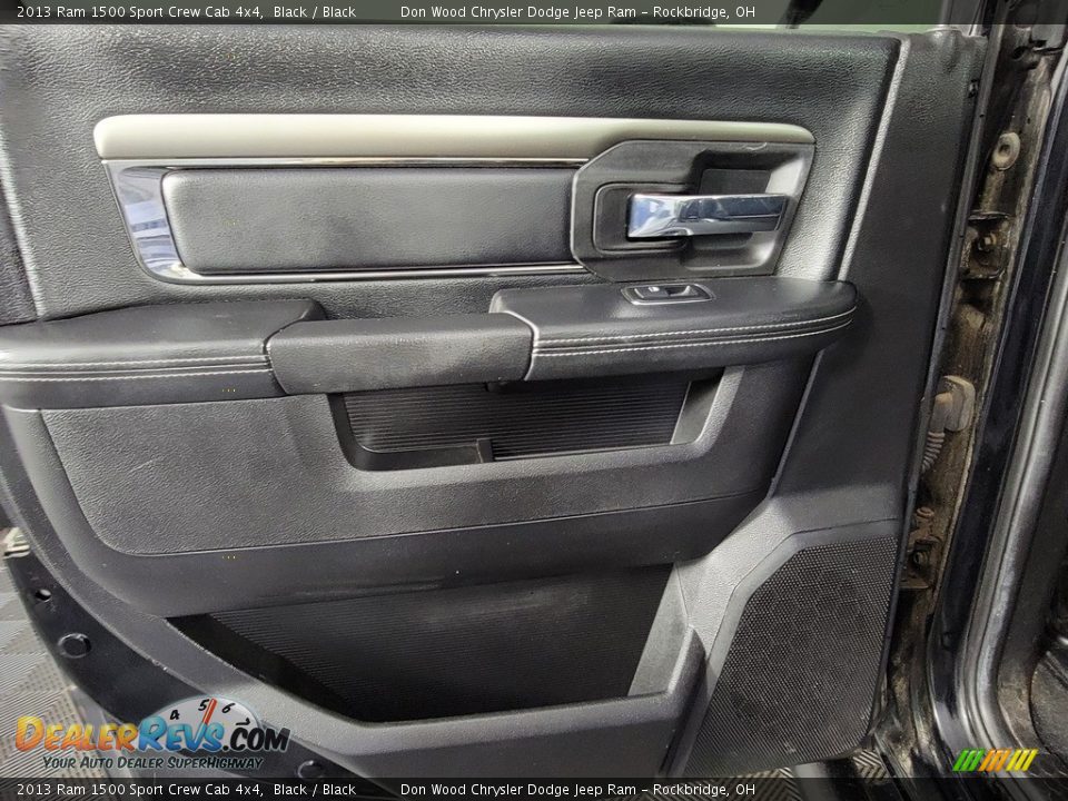 2013 Ram 1500 Sport Crew Cab 4x4 Black / Black Photo #22