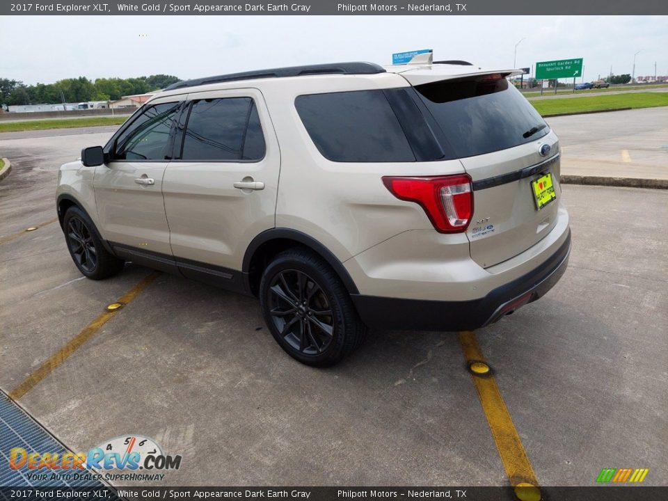 2017 Ford Explorer XLT White Gold / Sport Appearance Dark Earth Gray Photo #5