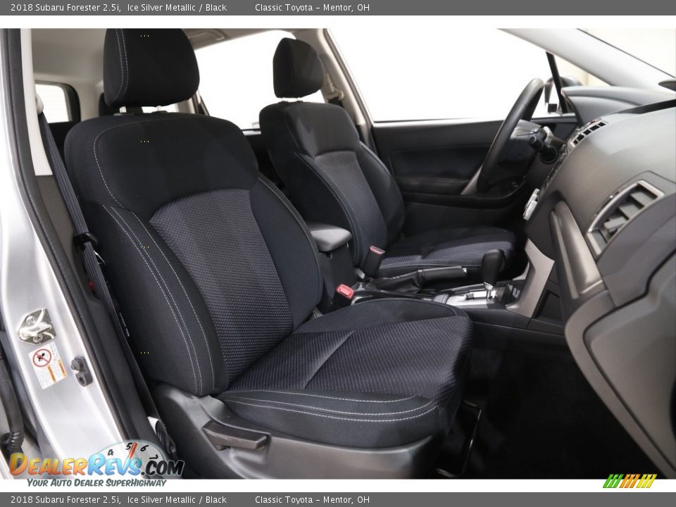 2018 Subaru Forester 2.5i Ice Silver Metallic / Black Photo #18
