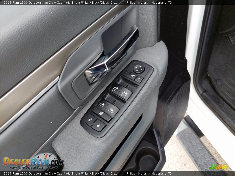 Door Panel of 2015 Ram 1500 Outdoorsman Crew Cab 4x4 Photo #13