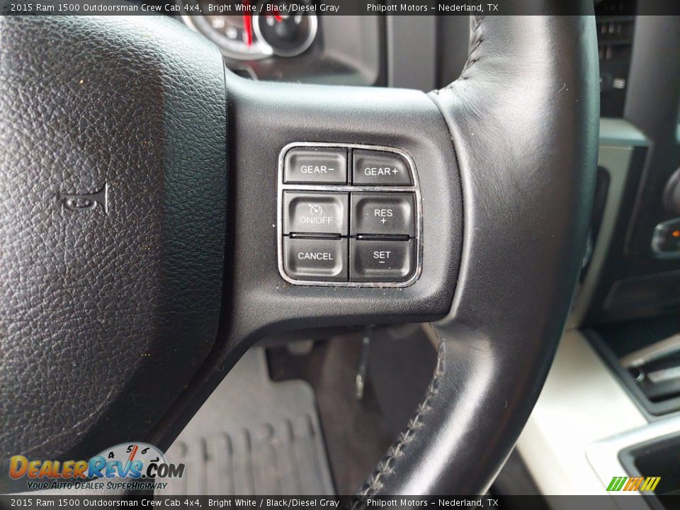 2015 Ram 1500 Outdoorsman Crew Cab 4x4 Steering Wheel Photo #16