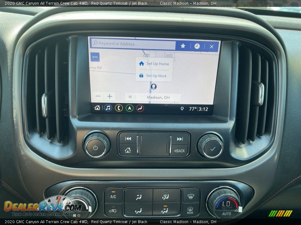 Controls of 2020 GMC Canyon All Terrain Crew Cab 4WD Photo #13