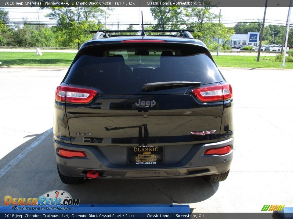 2018 Jeep Cherokee Trailhawk 4x4 Diamond Black Crystal Pearl / Black Photo #8