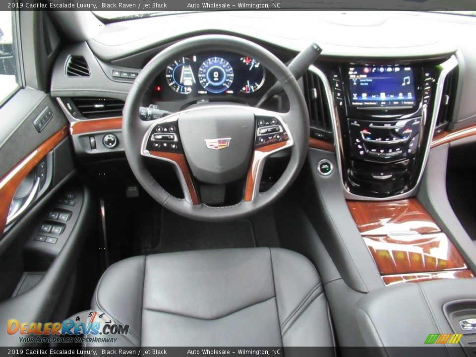 2019 Cadillac Escalade Luxury Black Raven / Jet Black Photo #16