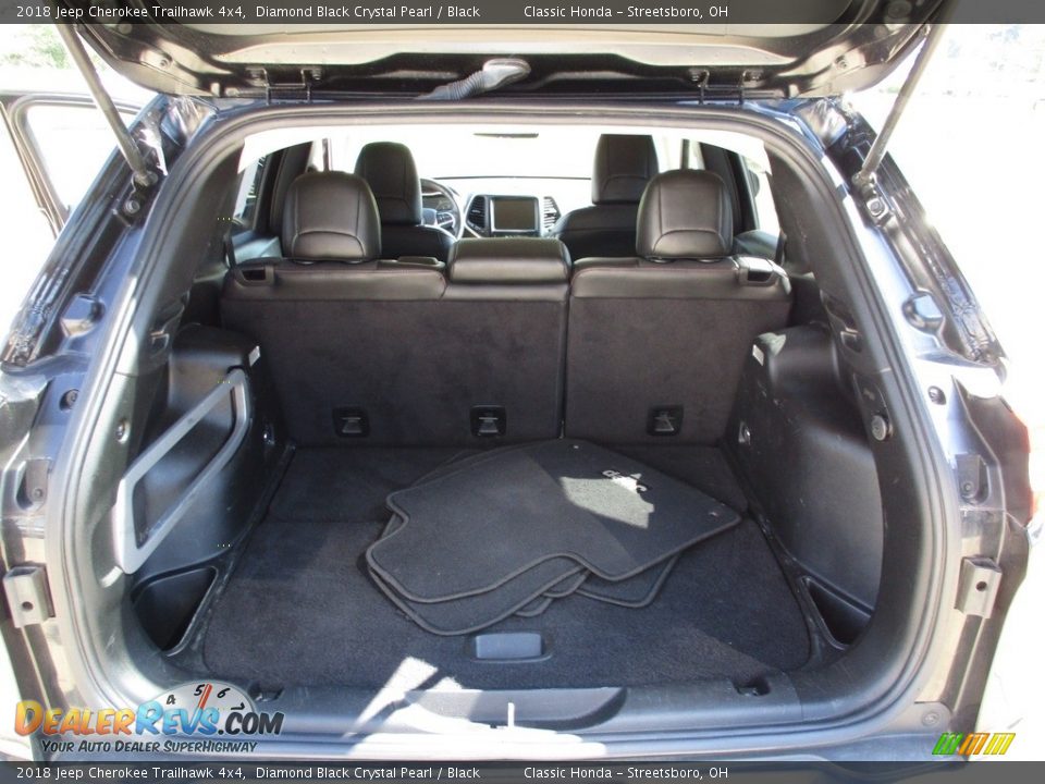 2018 Jeep Cherokee Trailhawk 4x4 Diamond Black Crystal Pearl / Black Photo #21
