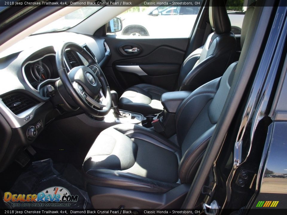 2018 Jeep Cherokee Trailhawk 4x4 Diamond Black Crystal Pearl / Black Photo #28