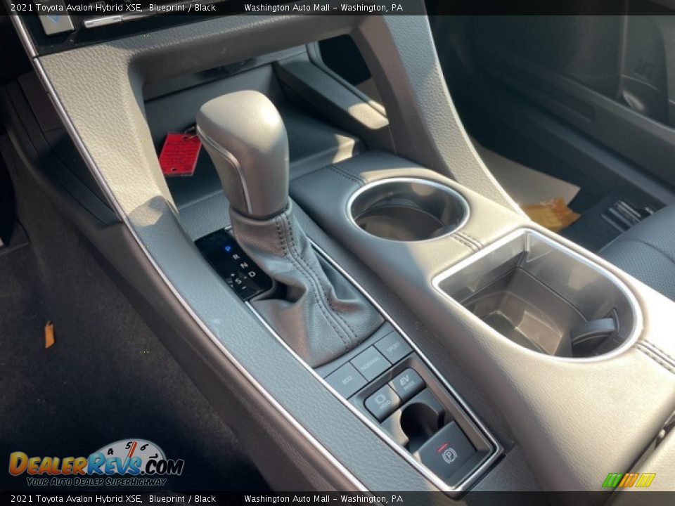 2021 Toyota Avalon Hybrid XSE Shifter Photo #14