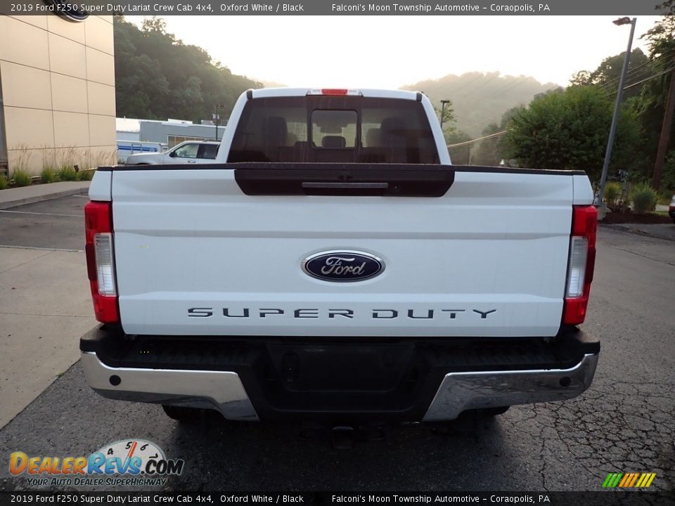 2019 Ford F250 Super Duty Lariat Crew Cab 4x4 Oxford White / Black Photo #3