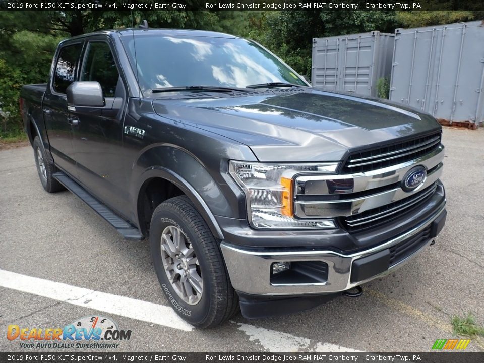 2019 Ford F150 XLT SuperCrew 4x4 Magnetic / Earth Gray Photo #2