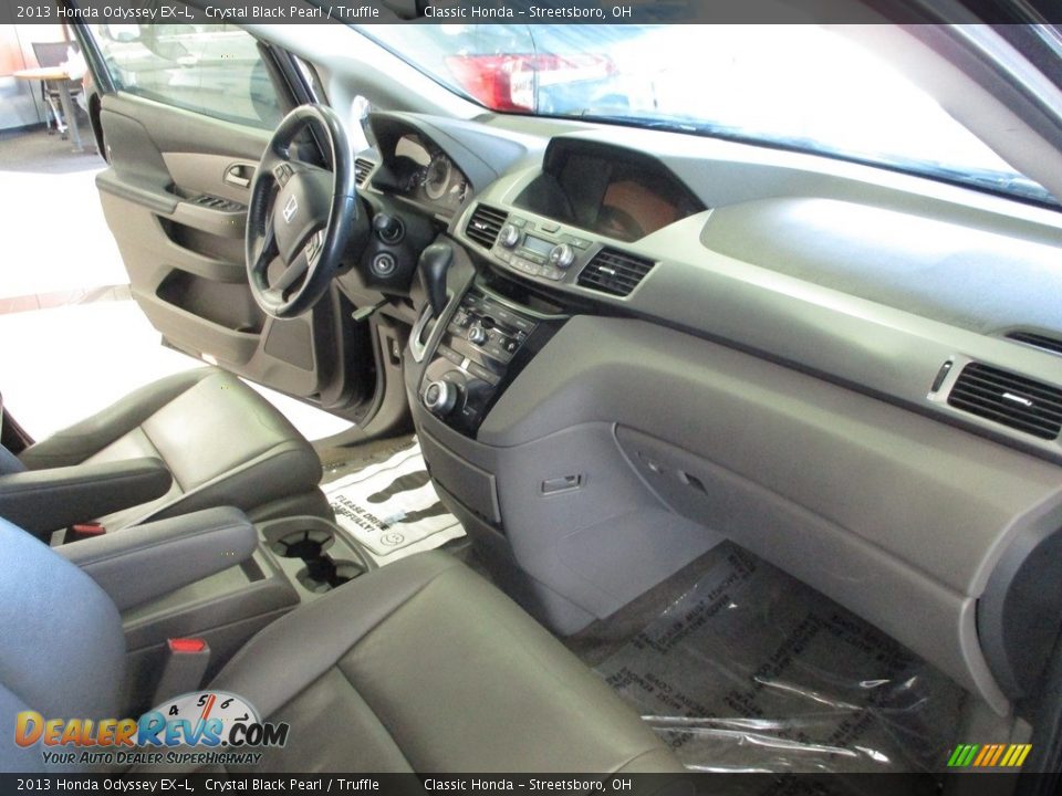 2013 Honda Odyssey EX-L Crystal Black Pearl / Truffle Photo #15