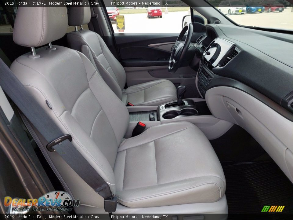 Front Seat of 2019 Honda Pilot EX-L Photo #32