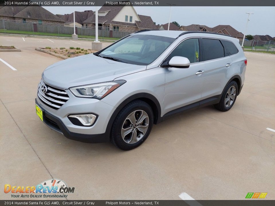 Front 3/4 View of 2014 Hyundai Santa Fe GLS AWD Photo #3