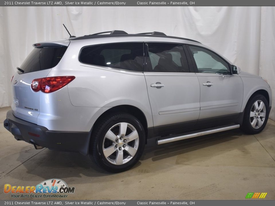 2011 Chevrolet Traverse LTZ AWD Silver Ice Metallic / Cashmere/Ebony Photo #2