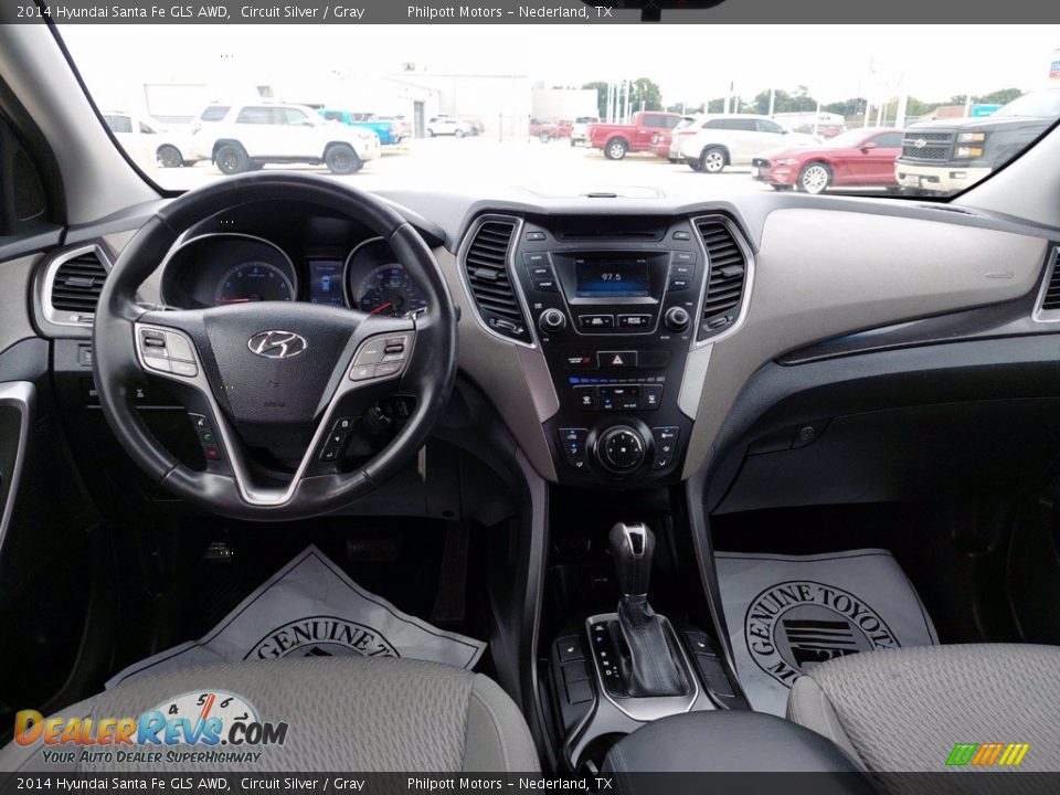 Dashboard of 2014 Hyundai Santa Fe GLS AWD Photo #11