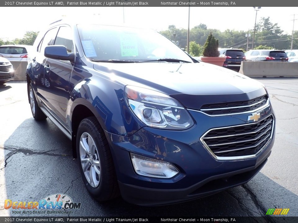 2017 Chevrolet Equinox LT AWD Patriot Blue Metallic / Light Titanium/Jet Black Photo #12