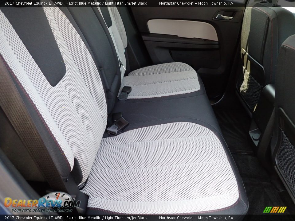 2017 Chevrolet Equinox LT AWD Patriot Blue Metallic / Light Titanium/Jet Black Photo #18