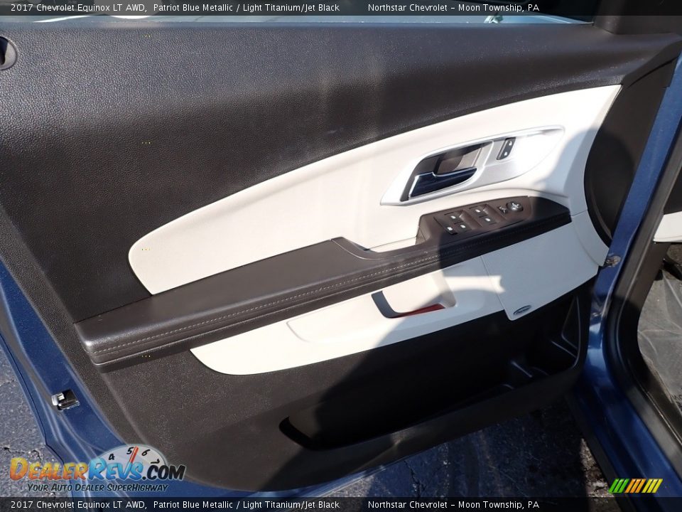 2017 Chevrolet Equinox LT AWD Patriot Blue Metallic / Light Titanium/Jet Black Photo #24