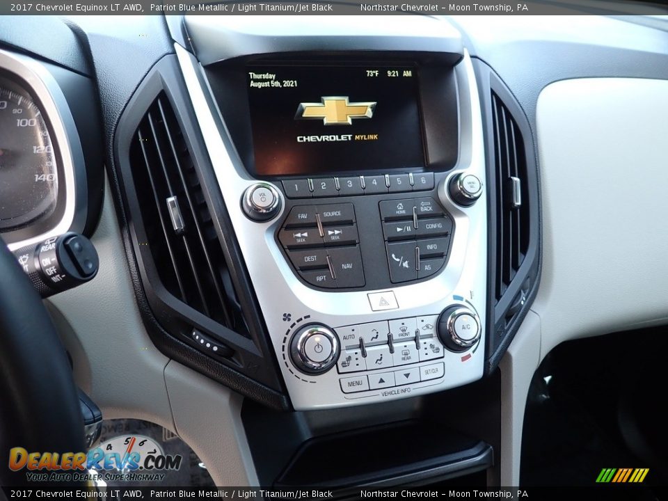 2017 Chevrolet Equinox LT AWD Patriot Blue Metallic / Light Titanium/Jet Black Photo #27