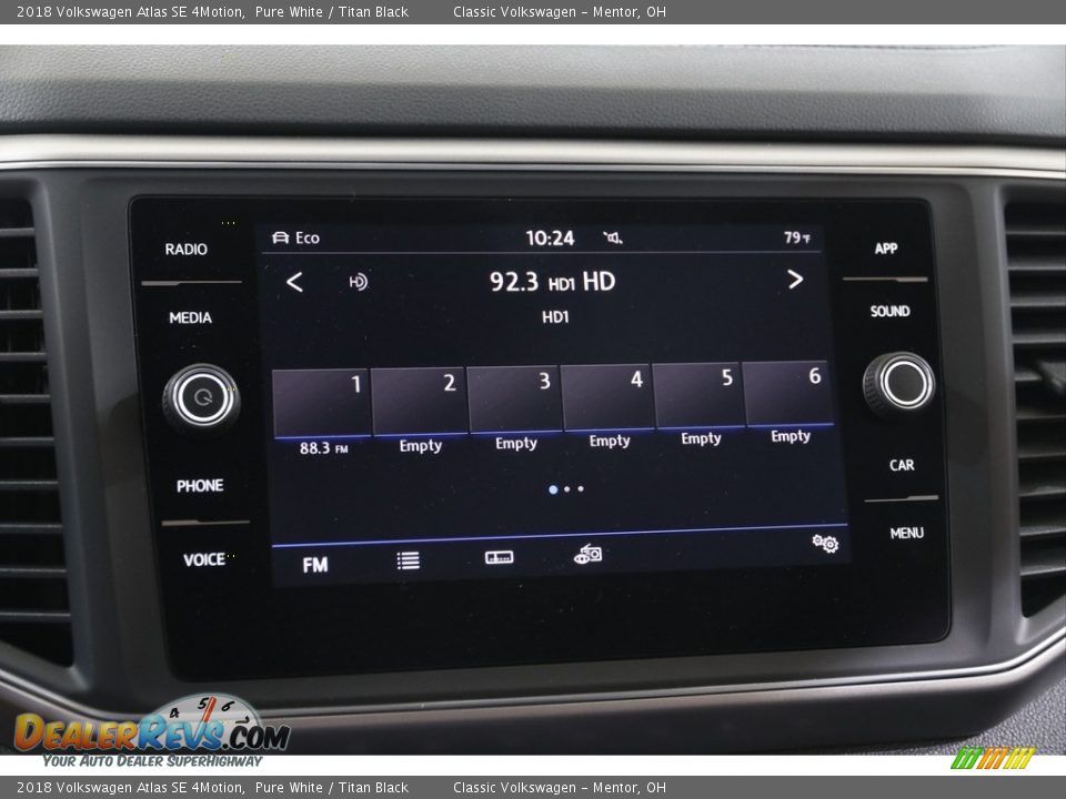 2018 Volkswagen Atlas SE 4Motion Pure White / Titan Black Photo #10