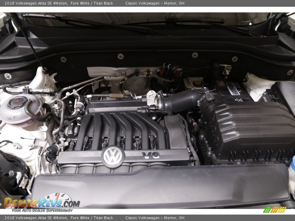 2018 Volkswagen Atlas SE 4Motion Pure White / Titan Black Photo #19