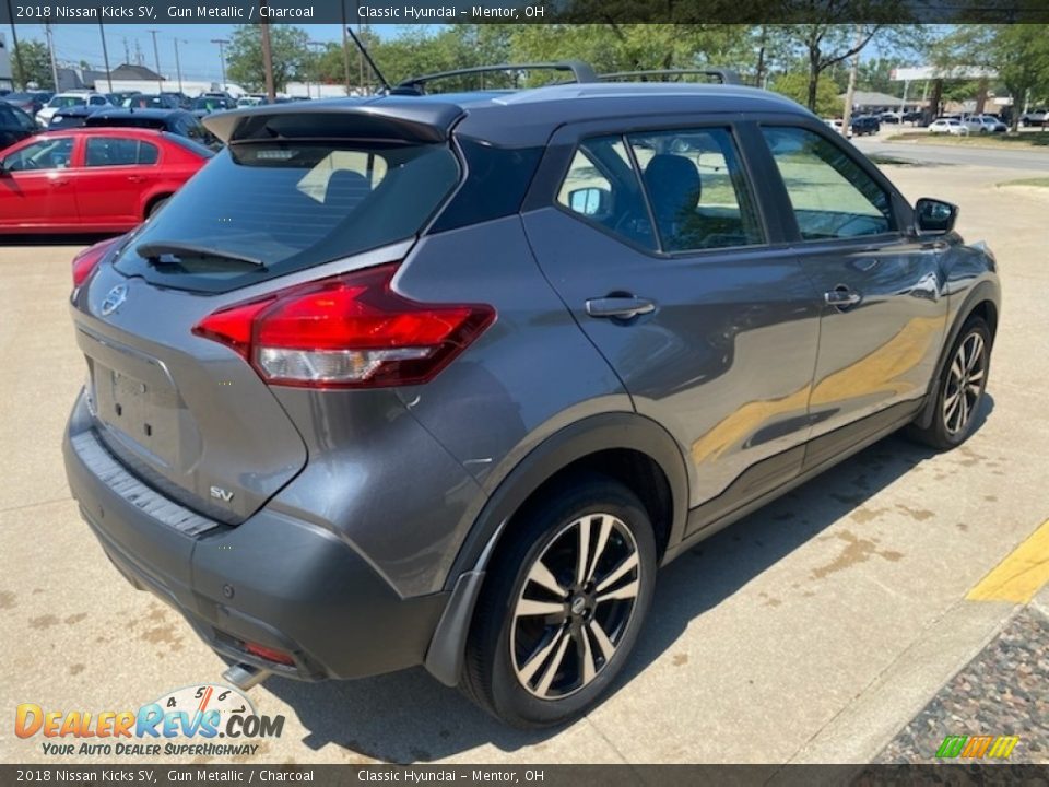 2018 Nissan Kicks SV Gun Metallic / Charcoal Photo #2