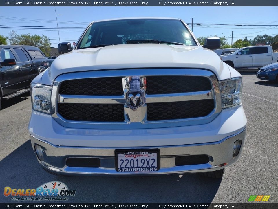 2019 Ram 1500 Classic Tradesman Crew Cab 4x4 Bright White / Black/Diesel Gray Photo #2