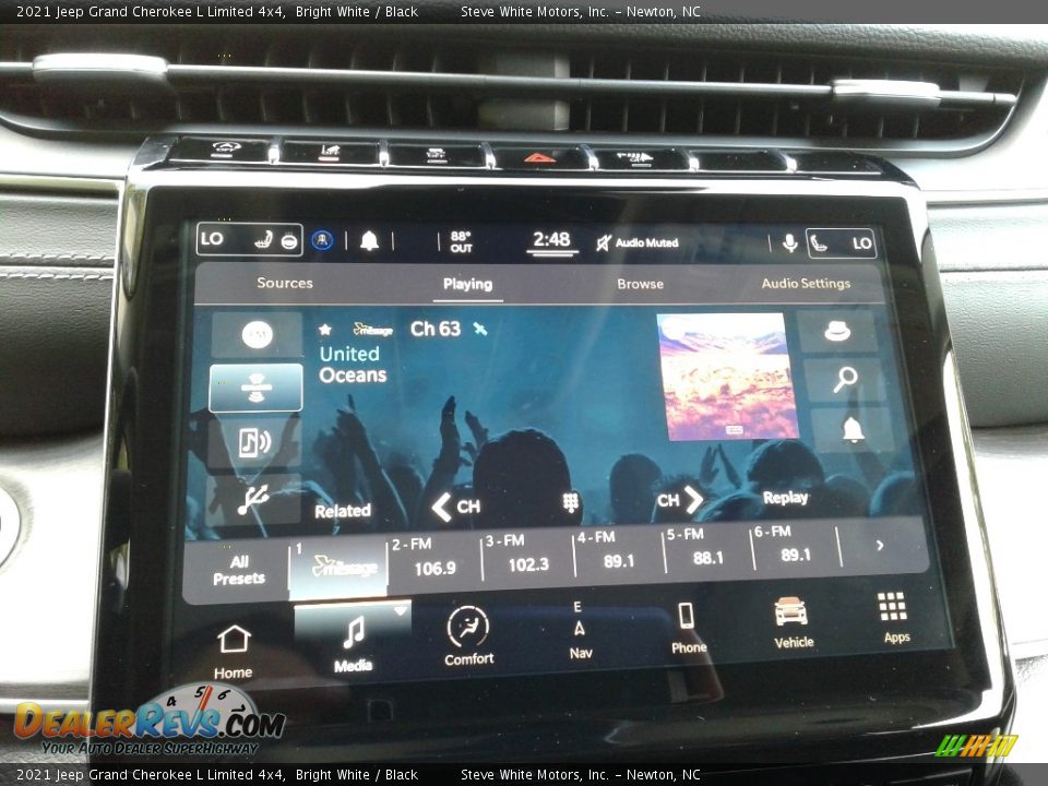 2021 Jeep Grand Cherokee L Limited 4x4 Bright White / Black Photo #24