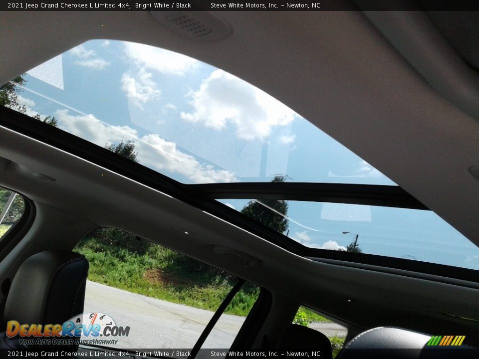 2021 Jeep Grand Cherokee L Limited 4x4 Bright White / Black Photo #33