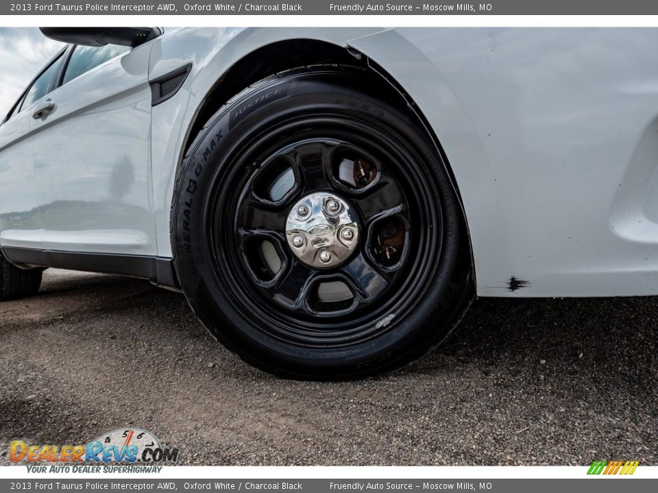 2013 Ford Taurus Police Interceptor AWD Oxford White / Charcoal Black Photo #2